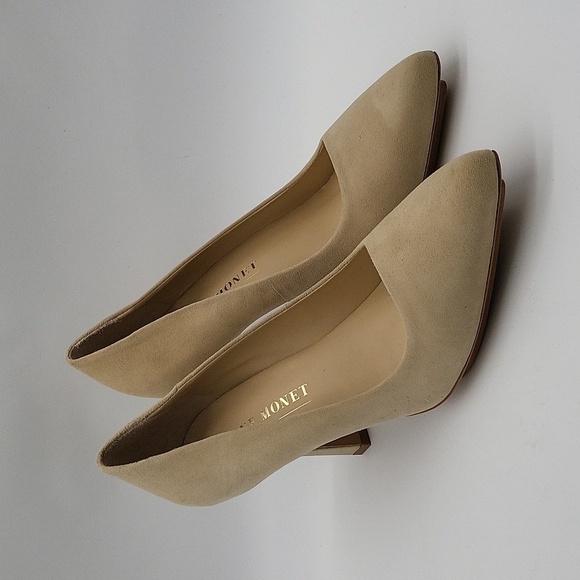 566- Salone Monet Anita Nude Suede Heels Women’s Size 11M NWT w/ Box - Picture 2 of 16